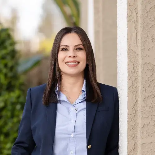 Claudia Hernandez Loan Officer